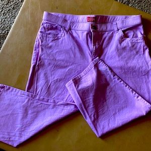 Merona Casual Lilac Stretch Capris with Front & Back Pockets